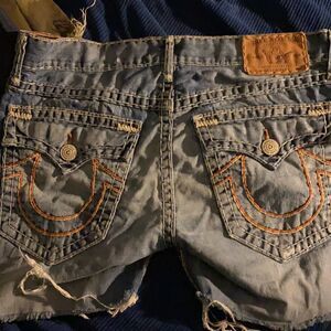 Stylish jean shorts